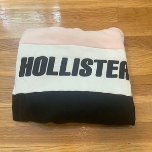 hollister sweatshirt